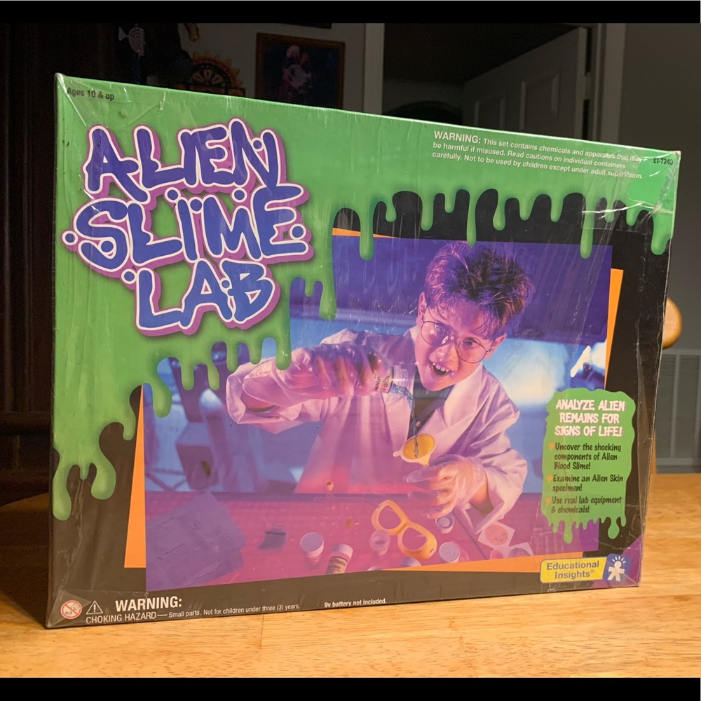 Rare vintage Alien Slime Lab 90s toy